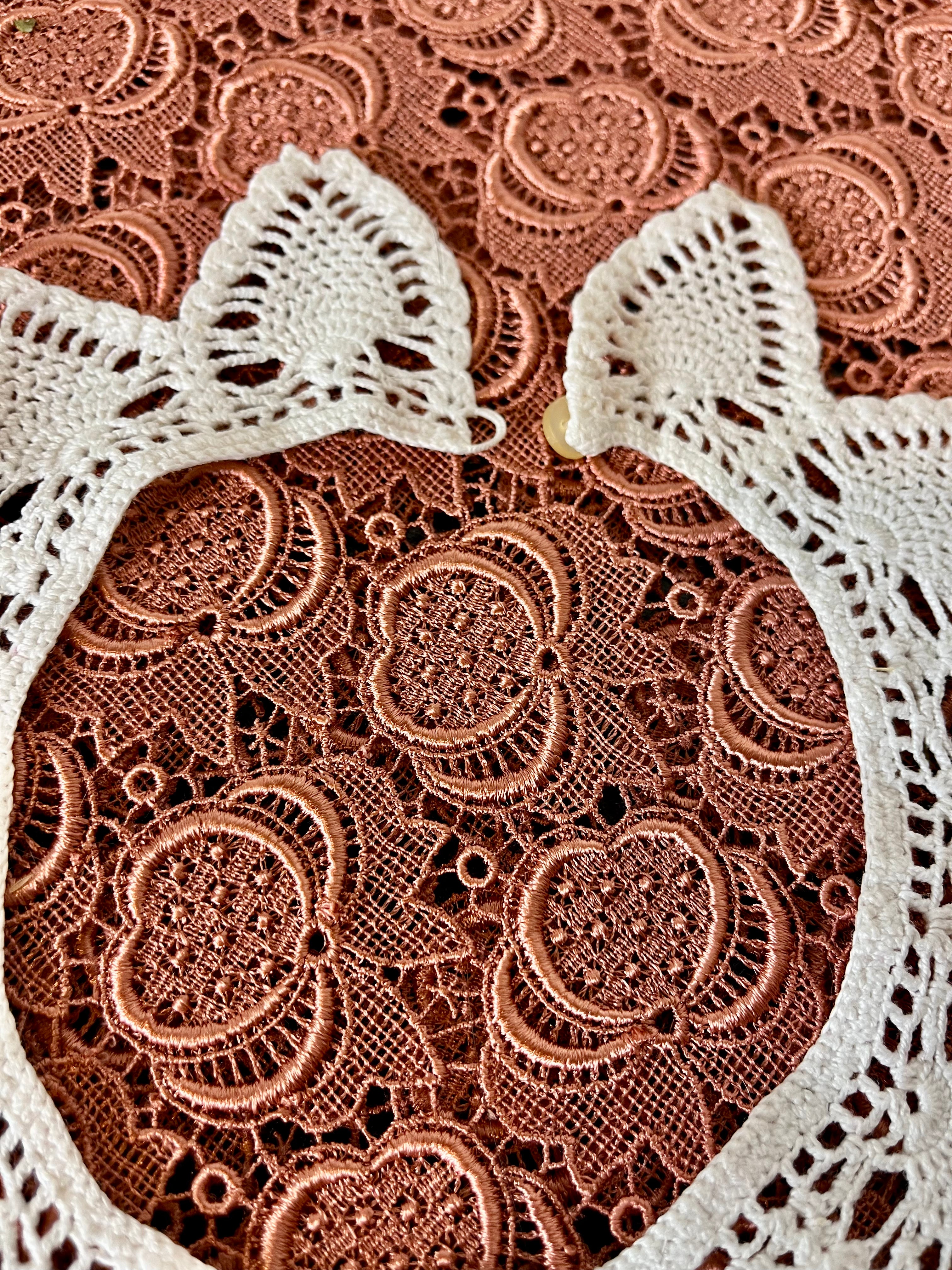 Colletto Chiacchierino a uncinetto