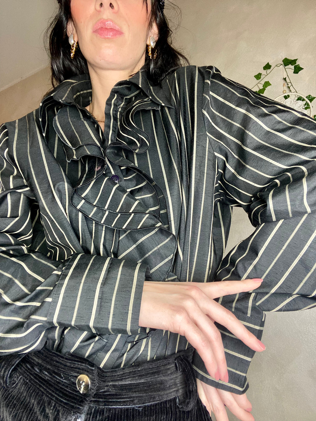 Camicia bavero jabot gessata