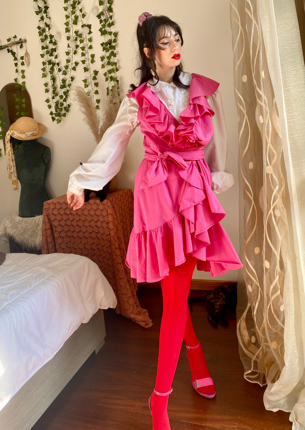 Vestito wrap con ruches