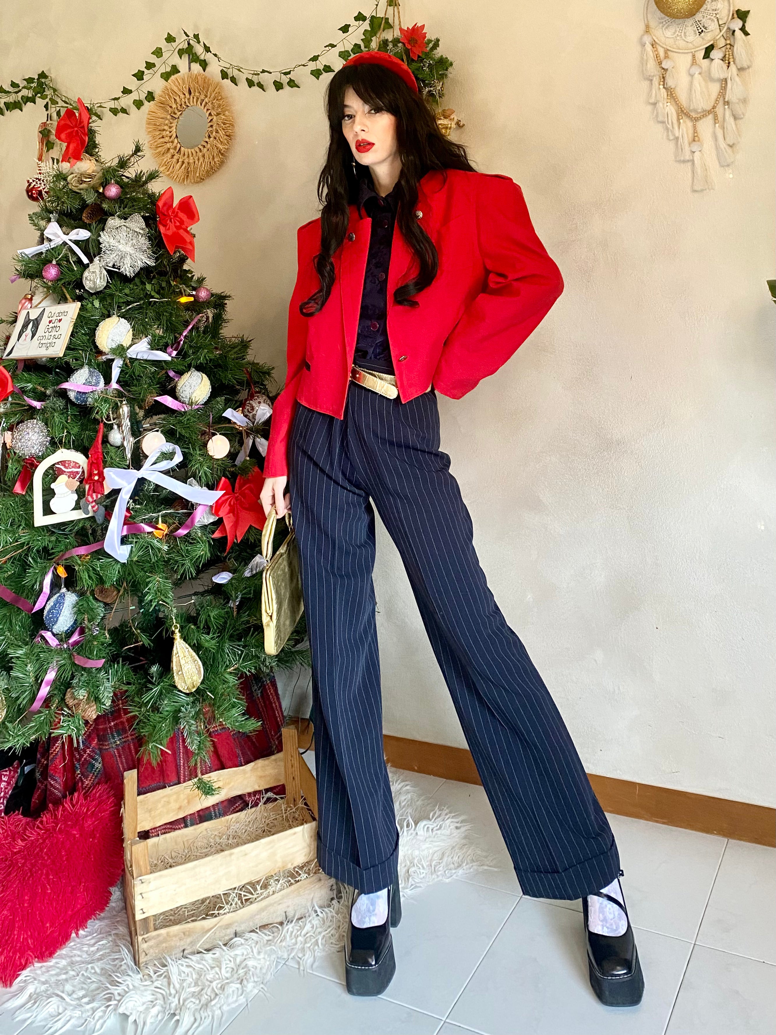 Pantalon large élégant à fines rayures